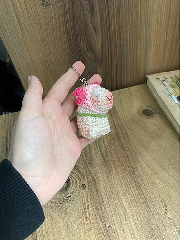  Amigurumi aksolotl capybara