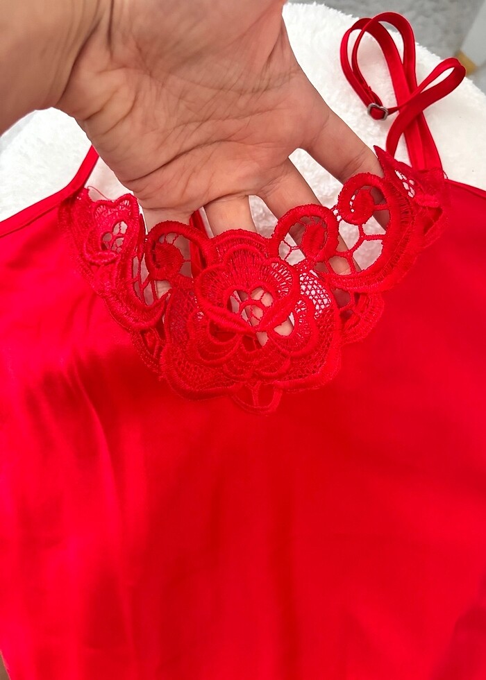 Şortlu gecelik takımı - Görsel 4