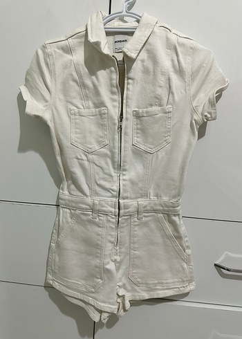 s Beden beyaz Renk Beyaz Batik Desenli Kadın Mini Denim Tulum