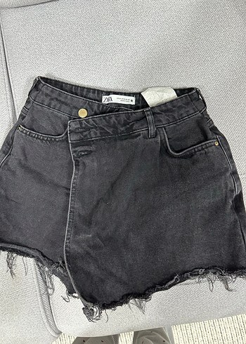 Düğmeli Siyah Kadın Denim Mini Şort