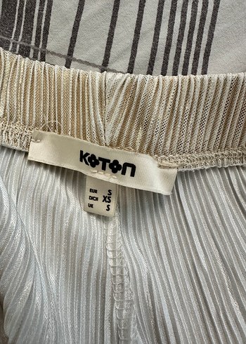 Koton Bej Kadın Parlak Piliseli Kumaş Pantolon