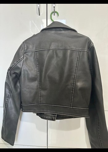 Stradivarius Siyah Deri Biker Ceket, Kemerli, Normal Boy