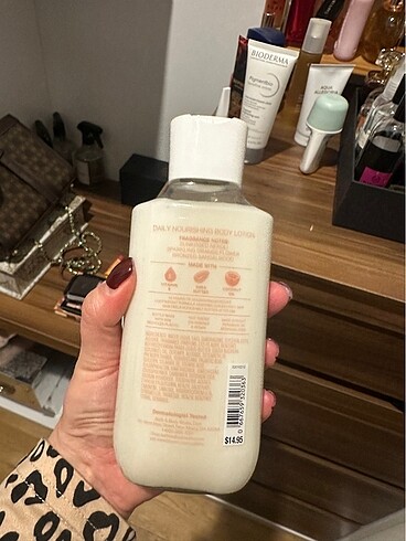 Beden Renk Bath & Body works in the Sun vücut kremi