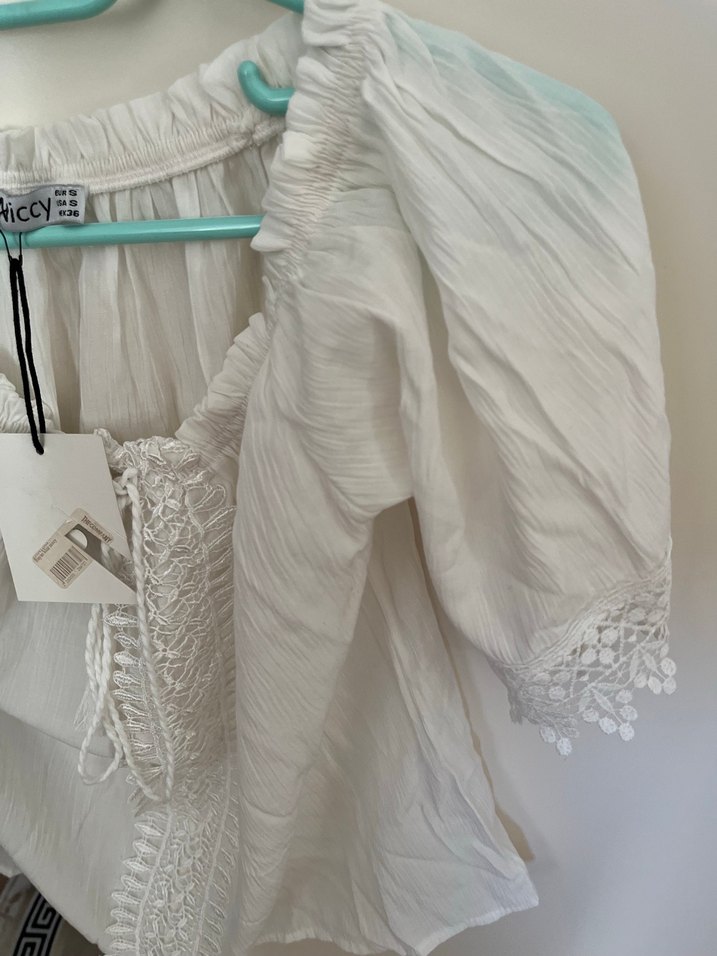 Beyaz Dantel Detaylı Bohem Mini Bluz - Görsel 4
