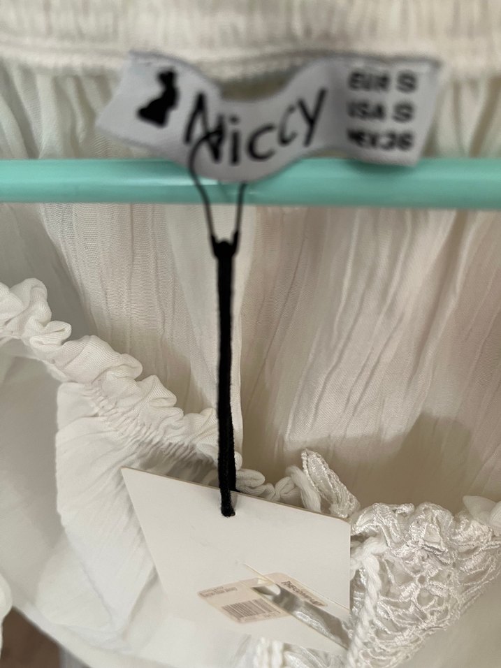 Beyaz Dantel Detaylı Bohem Mini Bluz - Görsel 2