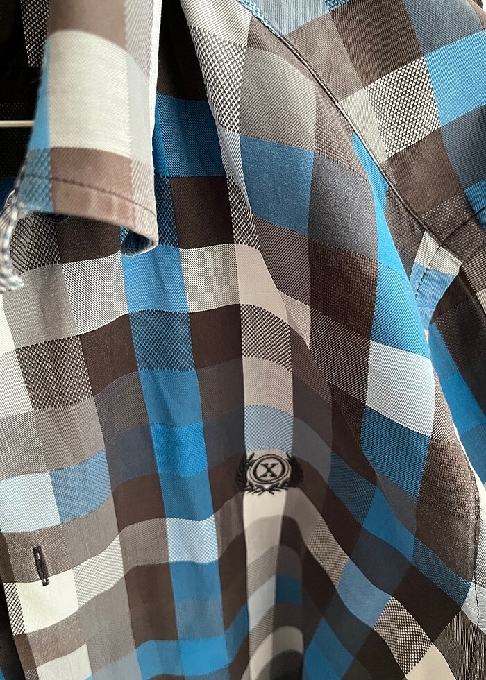 Renkli gömlek - Görsel 3