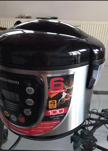 Diğer Redmond RMC-M4515DE çok amaçlı pişirici 700W 4 litre 6 program