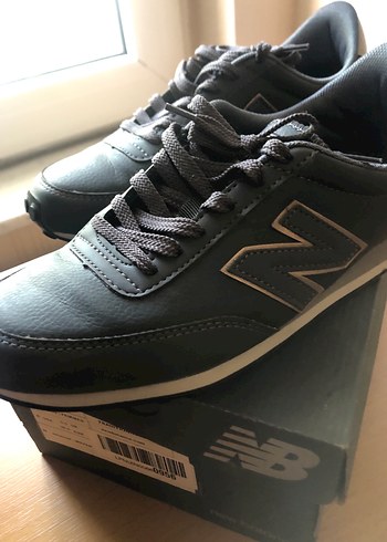New Balance Gri Kadın Spor Ayakkabı - New Balance