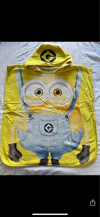 H&M Çocuk Minion Plaj Havlusu