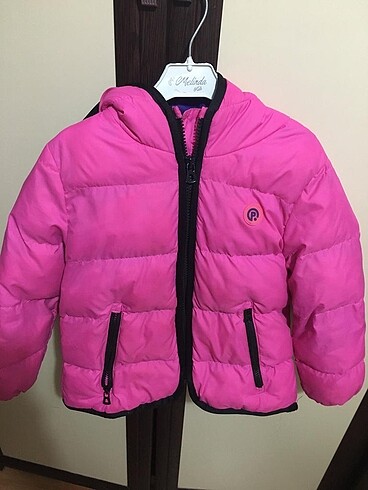 Pembe şişme mont