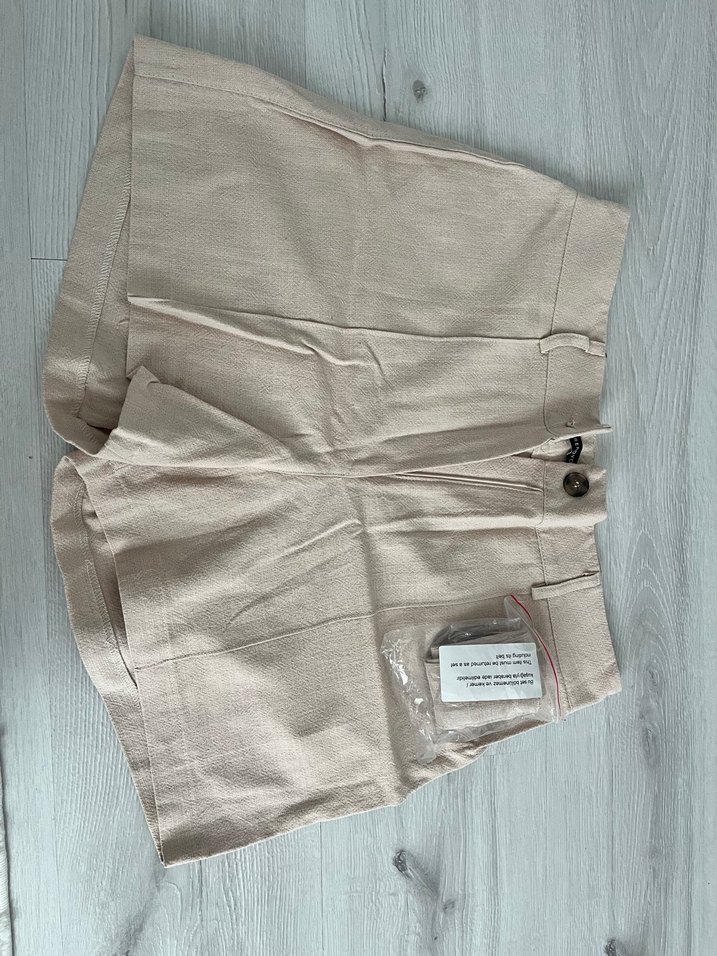 Yüksek Bel Keten Bej Mini Şort - Görsel 2