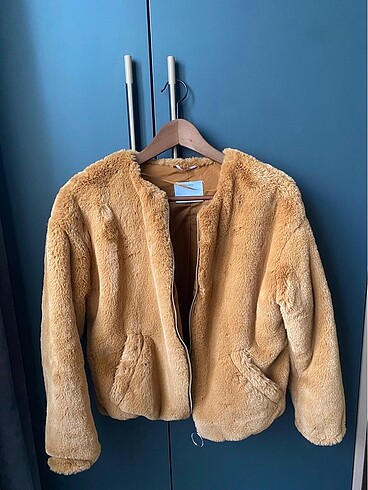 Bershka kürk