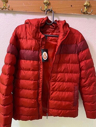 Orjinal Lisanlı Unisex mont