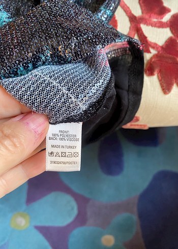 Pullu payetli penye kadın bluzu - Görsel 5