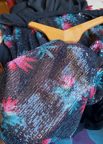 Pullu payetli penye kadın bluzu - Görsel 7