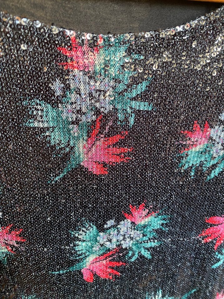 Pullu payetli penye kadın bluzu - Görsel 2