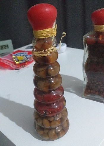 Beden Renk Kırmızı Kapaklı Baharat Şişeleri