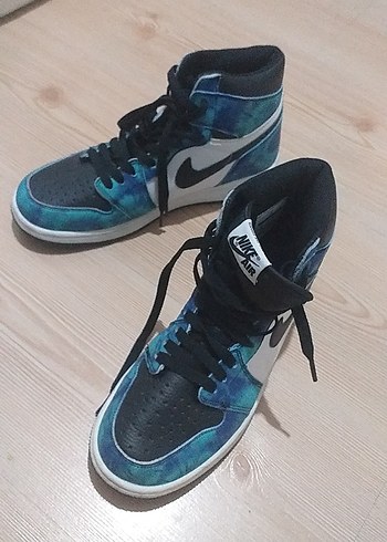 Mavi Tie-Dye Desenli Basketbol Ayakkabısı