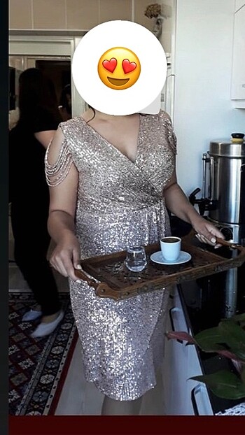 Payetli Elbise