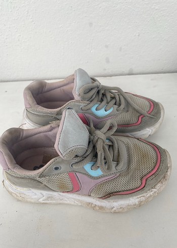 Kız Çocuk Gri Bağcıklı Spor Ayakkabı - Görsel 4