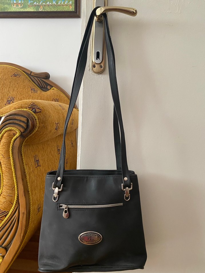 Siyah Deri Tokalı Kadın Çanta - Görsel 3