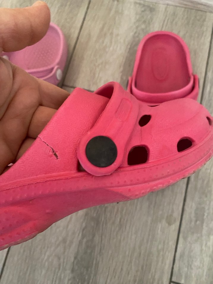 Pembe Tokalı Kız Çocuk Terlikleri - Görsel 3