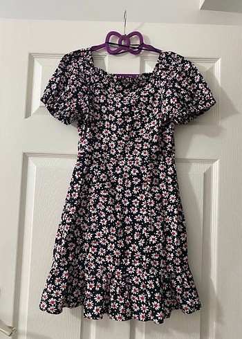 Çiçek Desenli Kısa Kollu Midi Elbise - Görsel 2