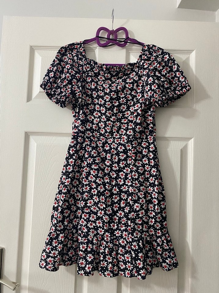 Çiçek Desenli Kısa Kollu Midi Elbise - Görsel 2