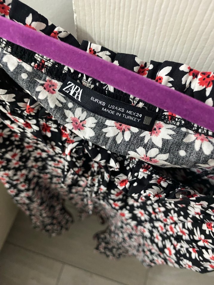 Çiçek Desenli Kısa Kollu Midi Elbise - Görsel 3