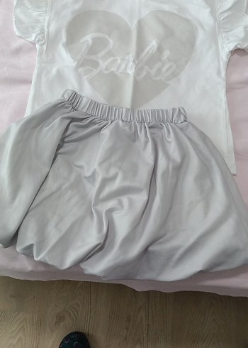 Beyaz Fırfırlı Tişört ve Gri Etek Seti zara marka - Görsel 7