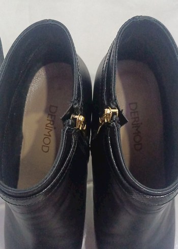 Siyah Tokalı Deri Stiletto Bot - Görsel 3