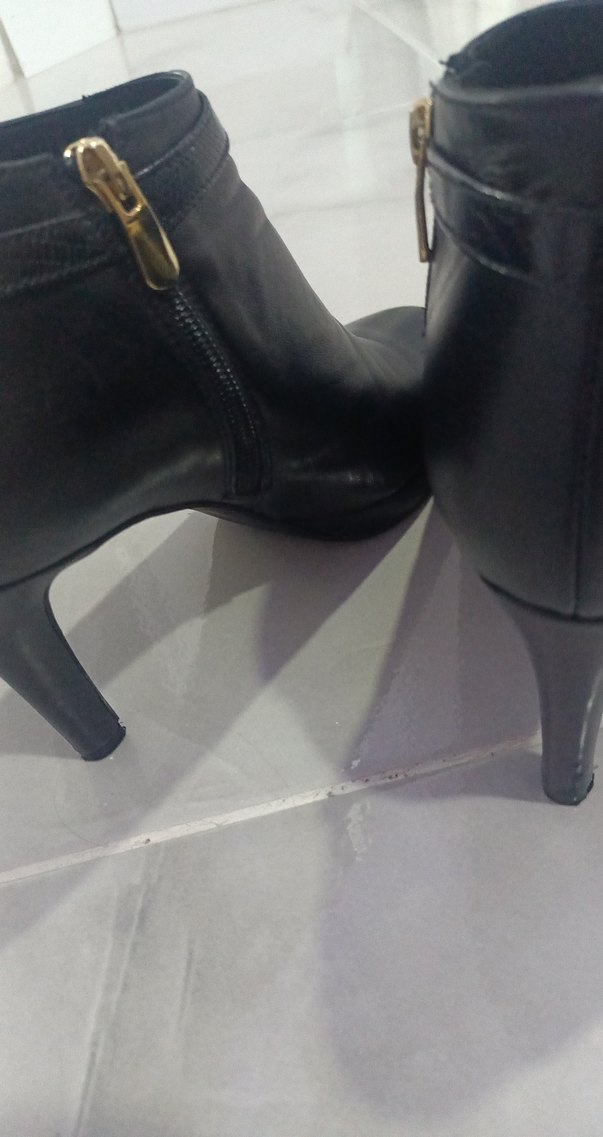 Siyah Tokalı Deri Stiletto Bot - Görsel 5