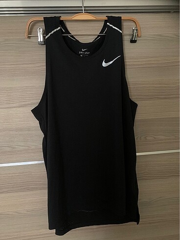 nike dri fit antrenman atlet ve şort