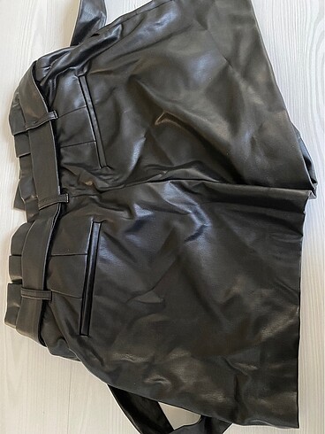 Zara deri şort - Görsel 4