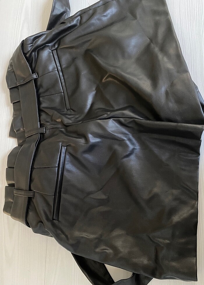 Zara deri şort - Görsel 4