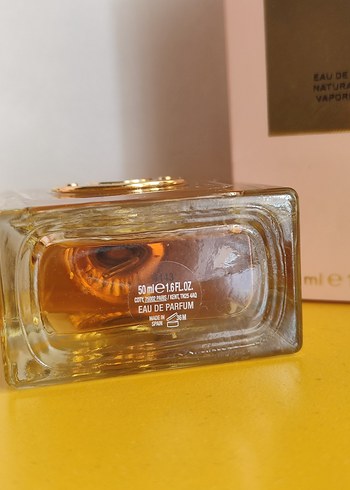Beden Burberry Goddess Kadın Parfümü 50 ml Orijinal