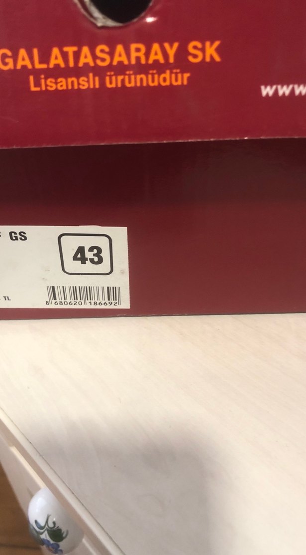 Kinetix Kırmızı Siyah Erkek Futbol Ayakkabısı - Görsel 5