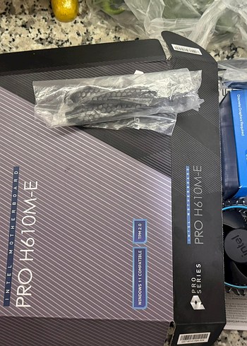 Intel Core i5 İşlemci 13400f ve Anakart Seti - Görsel 6