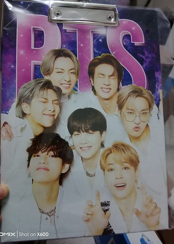 BTS Temalı Sekreterlik - Görsel 3