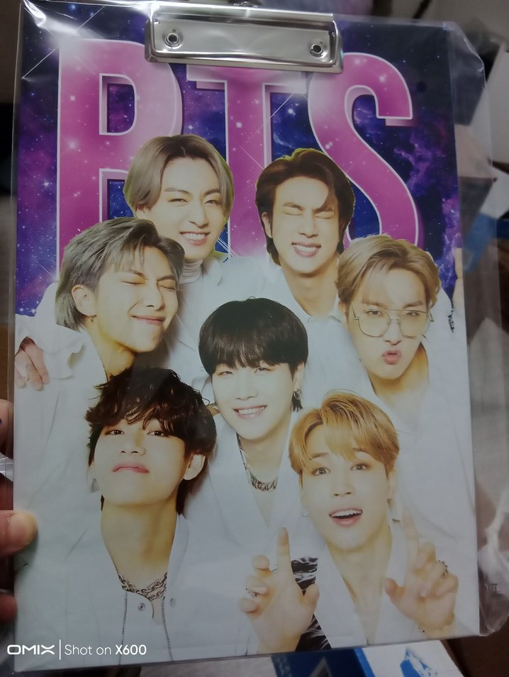 BTS Temalı Sekreterlik - Görsel 3