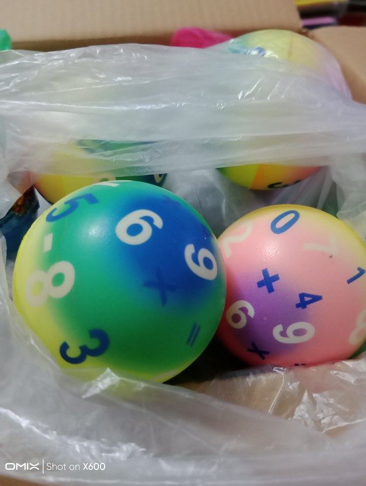 Renkli Numaralı Oyun Topları 4 adet - Görsel 2