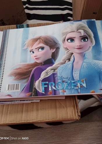 6 adet frozen resim defteri 25*35