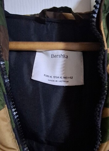 xl Beden haki Renk Bershka Erkek Mont XL 