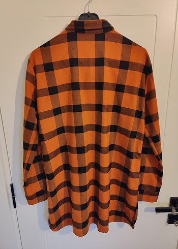 Twist Düğmeli Cep Detaylı Ekose Kadın Gömlek - Görsel 4