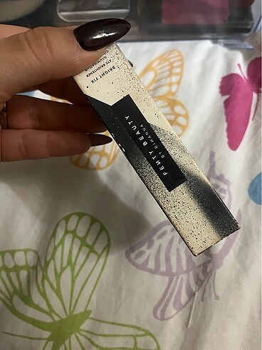 Fenty beauty kapatıcı melon 10ml