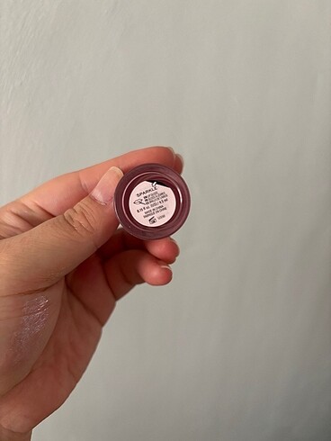 Beden REVOLUTION SHIMMER BOMB LIP GLOSS