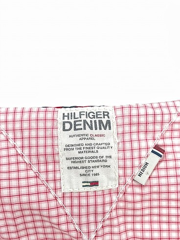 m Beden çeşitli Renk Tommy Hilfiger Gömlek %70 İndirimli.
