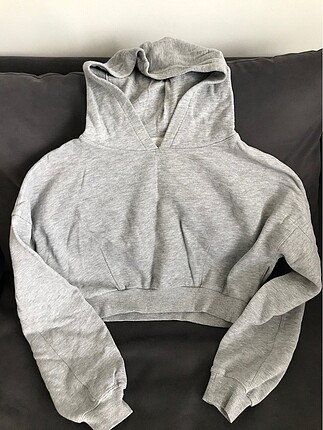 H&M sweat