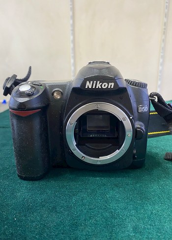 Nikon D50 Siyah Dijital Fotoğraf Makinesi