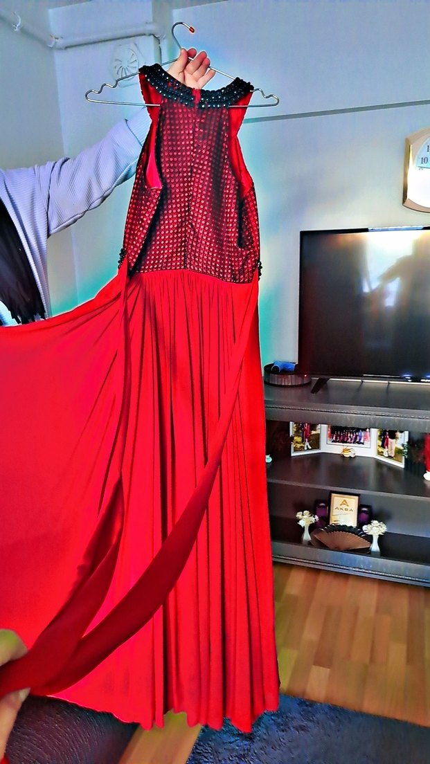 İnci İşlemeli Pembe Uzun Abiye Elbise - Görsel 4